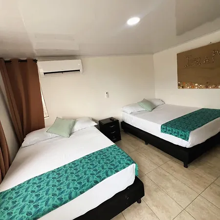 Hostal Islamar-3
