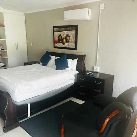 Btv Guesthouse-2