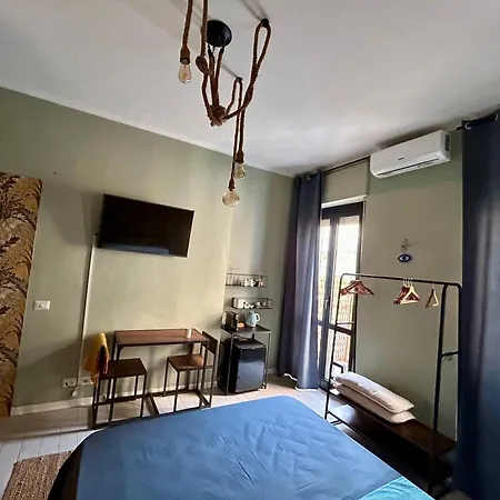 Ro-Mi Room-2