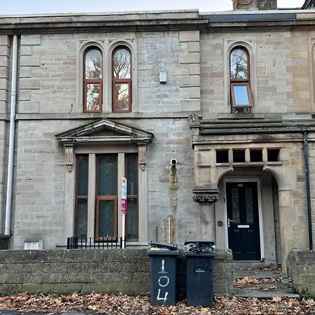 Barnsley Guesthouse-3