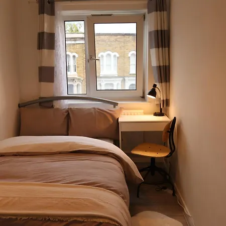 Bow House - Sleepylodge-2
