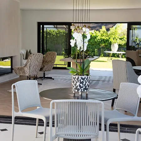Coco Queen-2