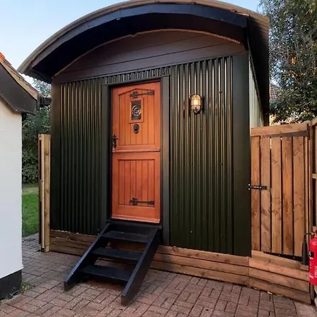 The Holly Hut-2
