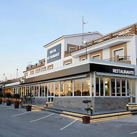 Hostal Restaurante el Cary-3