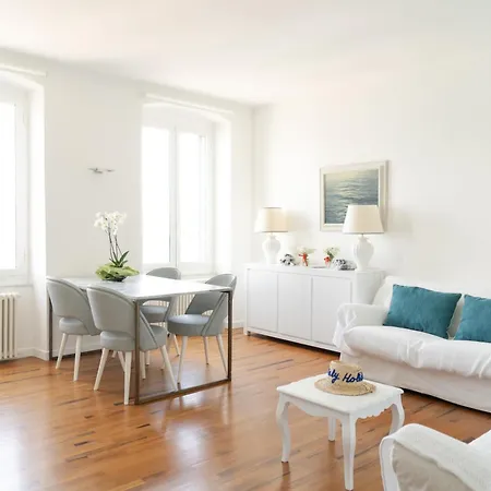 About Italy Holiday Rooms And Apartments-3