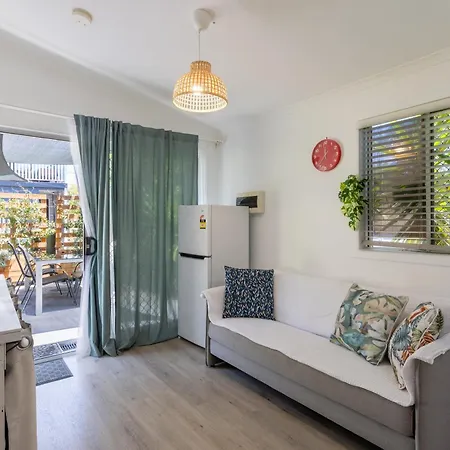 Zen Escape Guest House " Location 2" - Three Listings - Nooky Studio, Serene Loft, Chillax Rest, Zen Garden Tiny Home-2