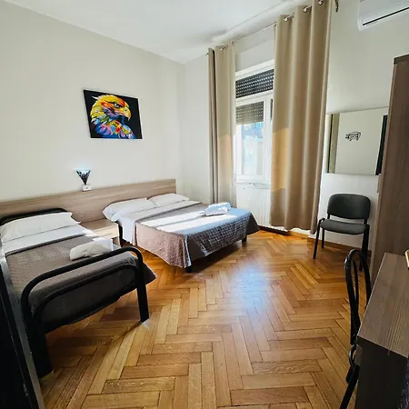 Bovisa House B&B Private Rooms-2