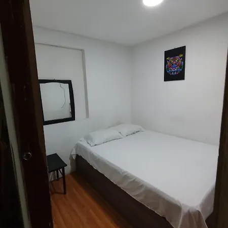 Hostal la 18-3