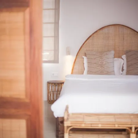 Chantauvent Guest House-2