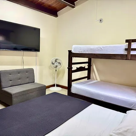 Ambar Hostel San Gil-3