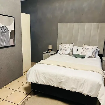 Lavish Loft-3