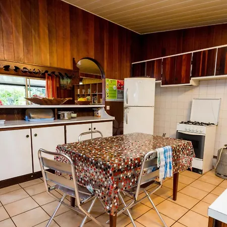 Pension Te Miti - Plage-Beach 200M - Mahana Parc & Vaiava Beach Pk18 - B&B Chambres Ou Dortoir-3