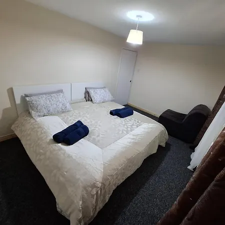 Sam House-2