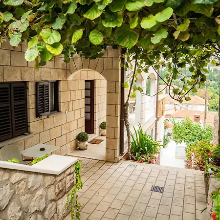 Guest House Cesic-2
