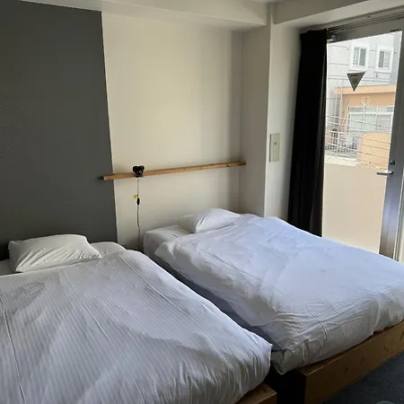 Santiago Guesthouse Hiroshima-3