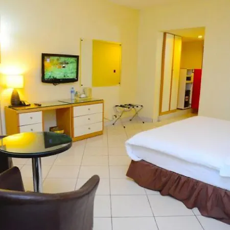 Golden Royale Hotel - Guest Room-2