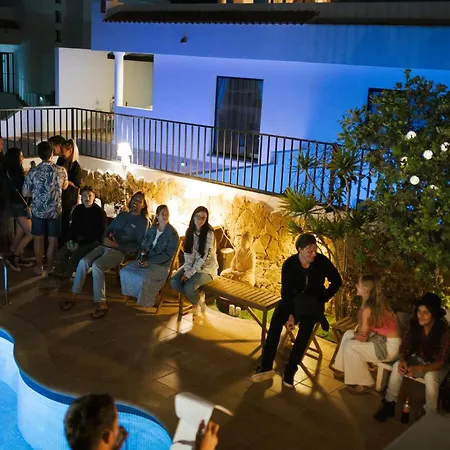 Coco Surfhouse - Coworking Coliving-3