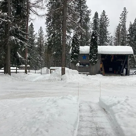 Sandpoint Mountain Retreat-Guest Suite In Large House-2