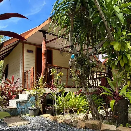 Blue Sky Bungalow-3