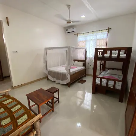 Zuri House-3