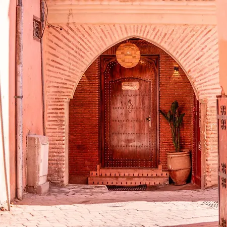 Riad Dar Al-Famila & Spa-2