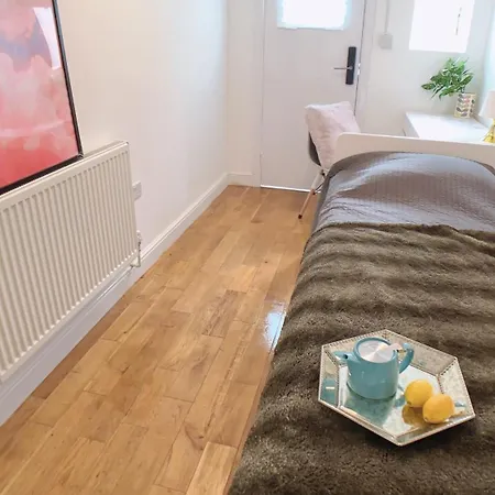 Cozy Ensuite Single Room In Elephant And Castle-3