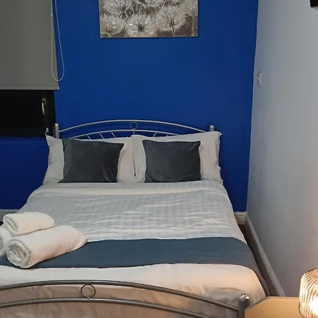 Comfortable Stay - Gregory Blvd-2