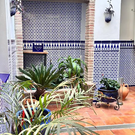 Shanti'S Andalusian Rooms-2