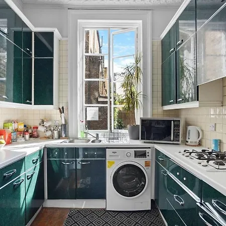 Modern Rooms In Central London-2