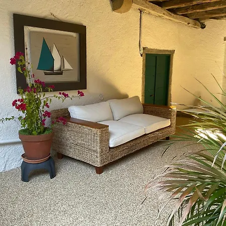 Domaine De La Carrere-3