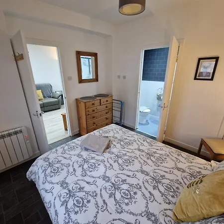 Cala Sith Guesthouse-3