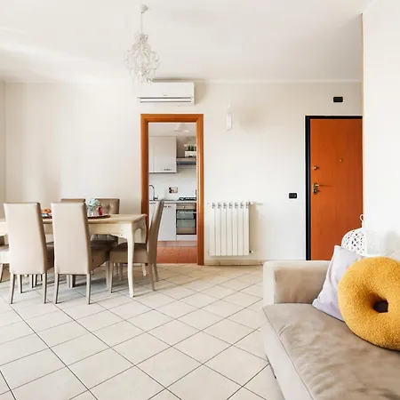 Giramondo Guest house-2