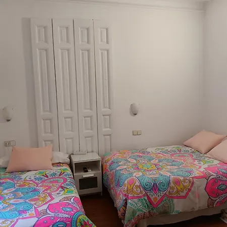 Hostal Casa Chueca-2