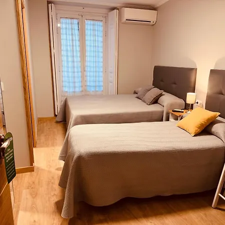 Hostal Patria Madrid-3