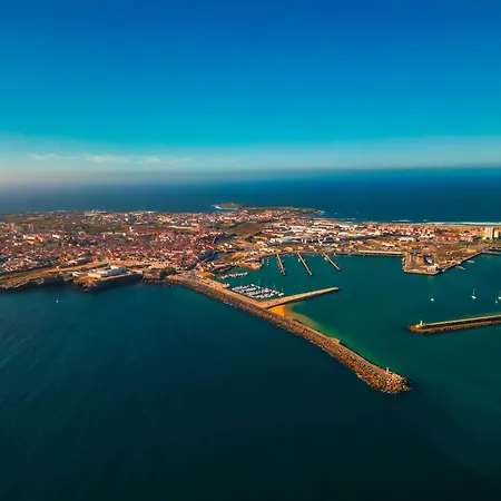 Sea Garden Peniche-3