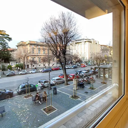 Roma Centro CDR Luxury Suites-2