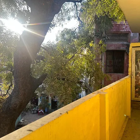 Vn Guest House-3