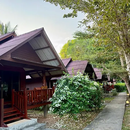 Koh Yao Seaview Bungalow-2