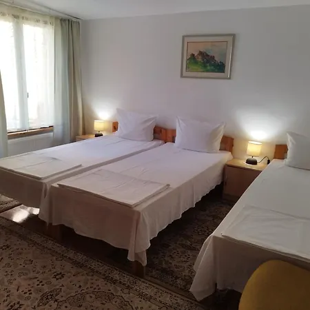 Villa Jun Guest House-2