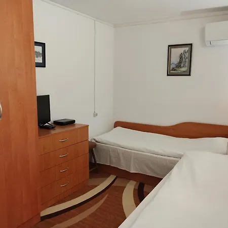 Villa Jun Guest House-3