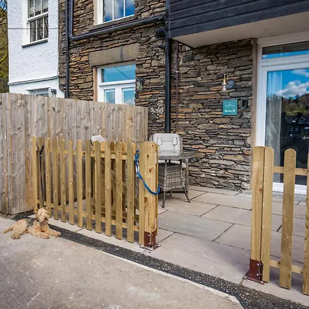 Ambleside Townhouse-3