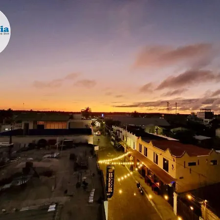 Gloria - Galapagos Inn-3