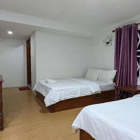 Empire House, Phnom Penh-3