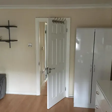 Newham Residence-3