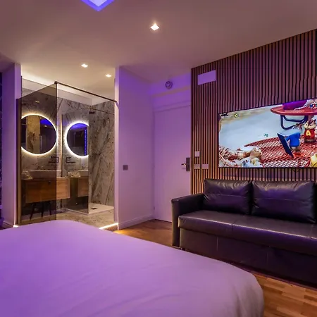 Lyo Sky Rooms-3