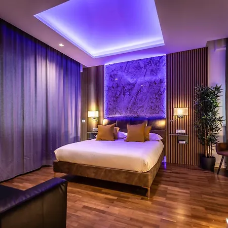 Lyo Sky Rooms-2