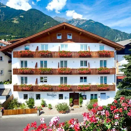 Garni Hotel Dorothea-3