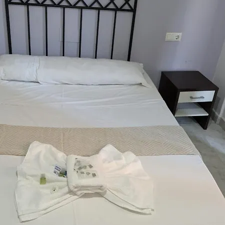 Hostal Europa-3