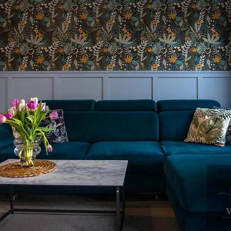 1 Bed House At Velvet Serviced Accommodation Swansea With Free Parking & Wifi - Sa1-2