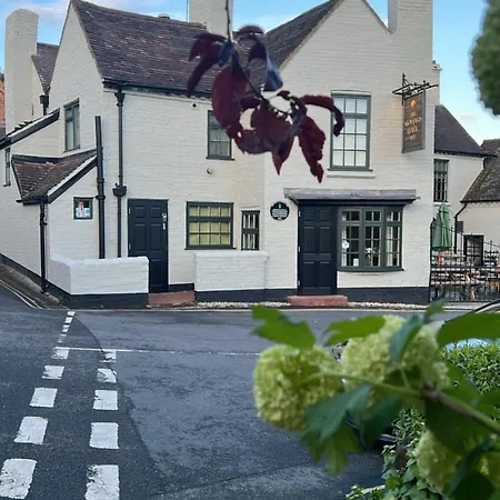 The Golden Ball Inn 1728-3